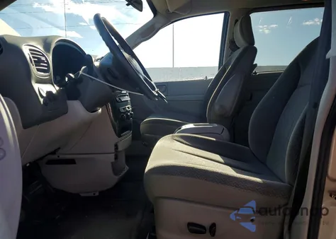 2005 Dodge Grand Caravan Sxt from USA, damaged, VIN 2D4GP44L65R143749